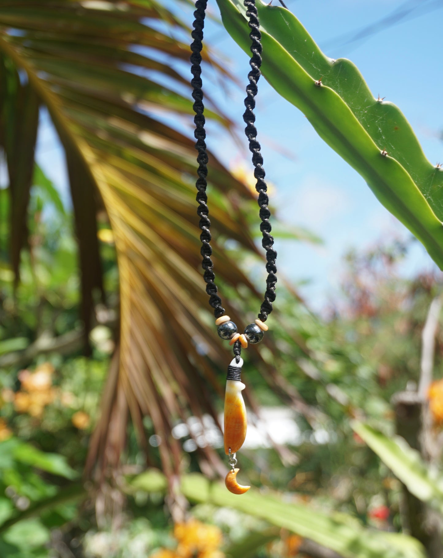 Spondy Machete & Moon Necklace