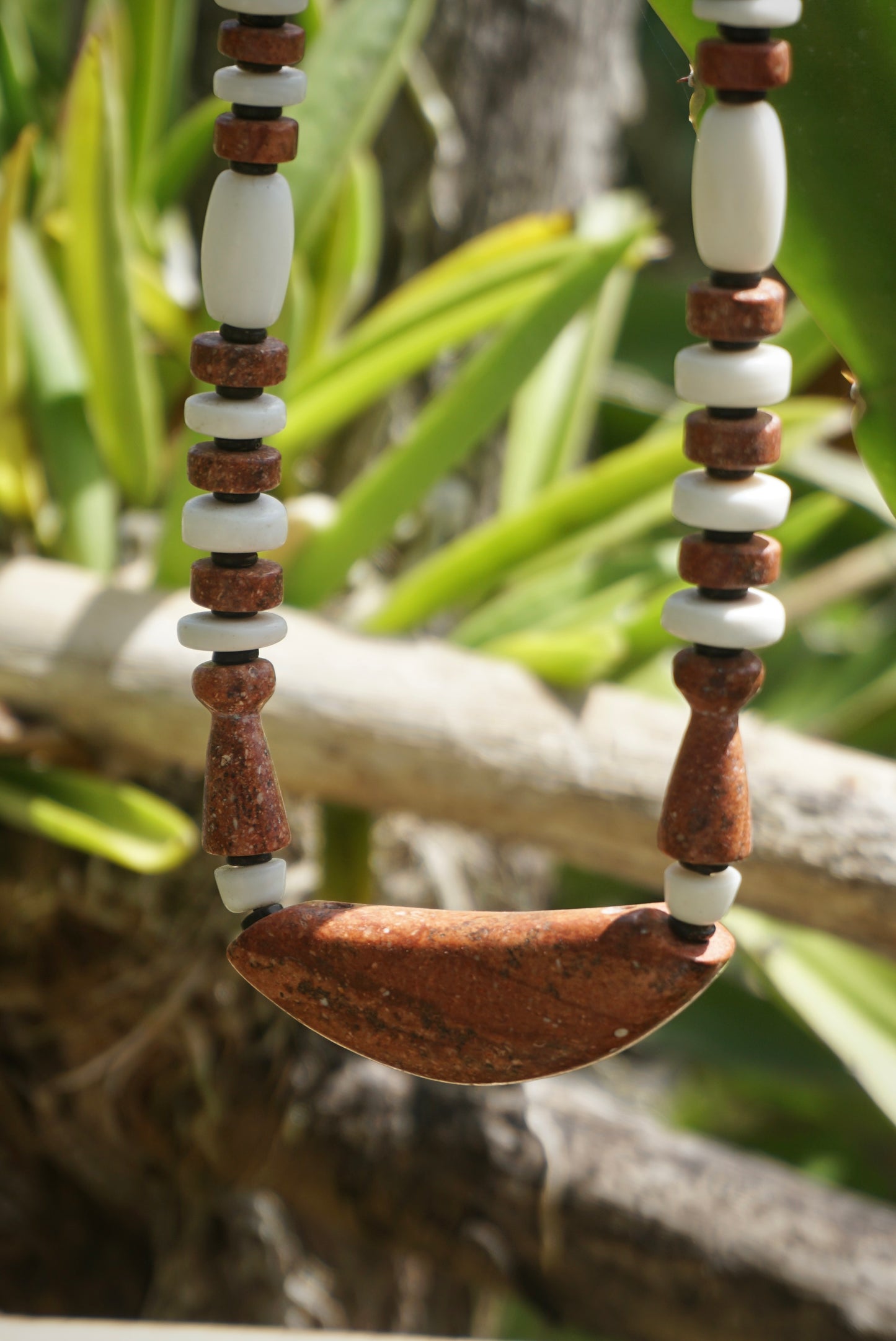 Modern Chamorro necklace, latte stone, sinåhi