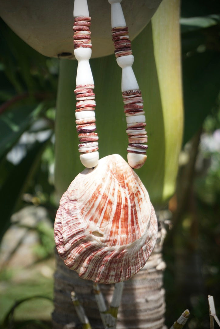 Modern Chamorro necklace, latte stone, spondylus, hima