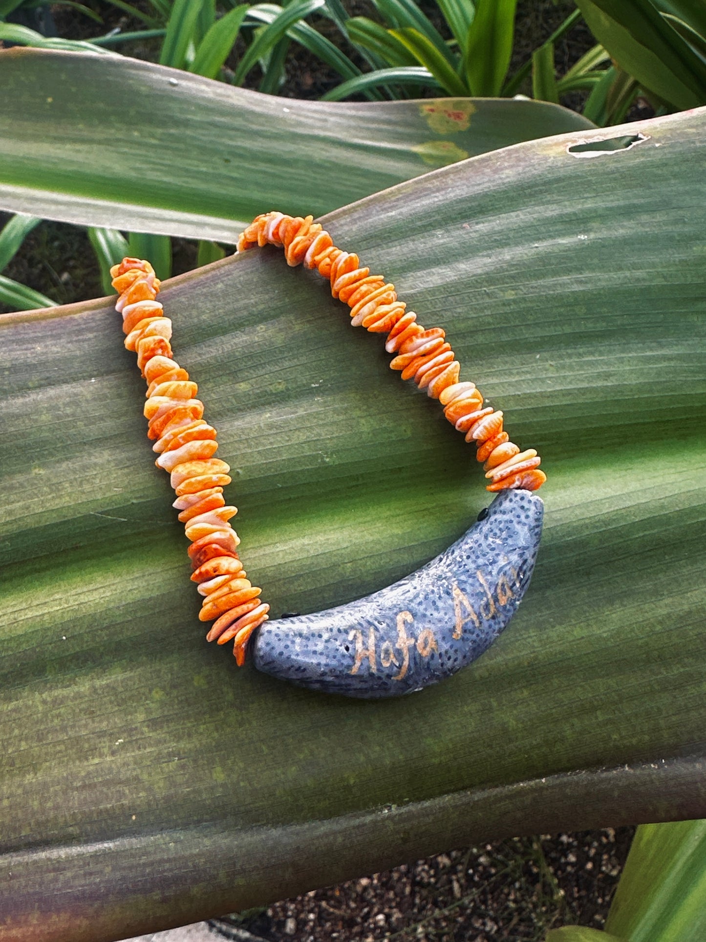 “Hafa Adai” Blue Coral Sinåhi