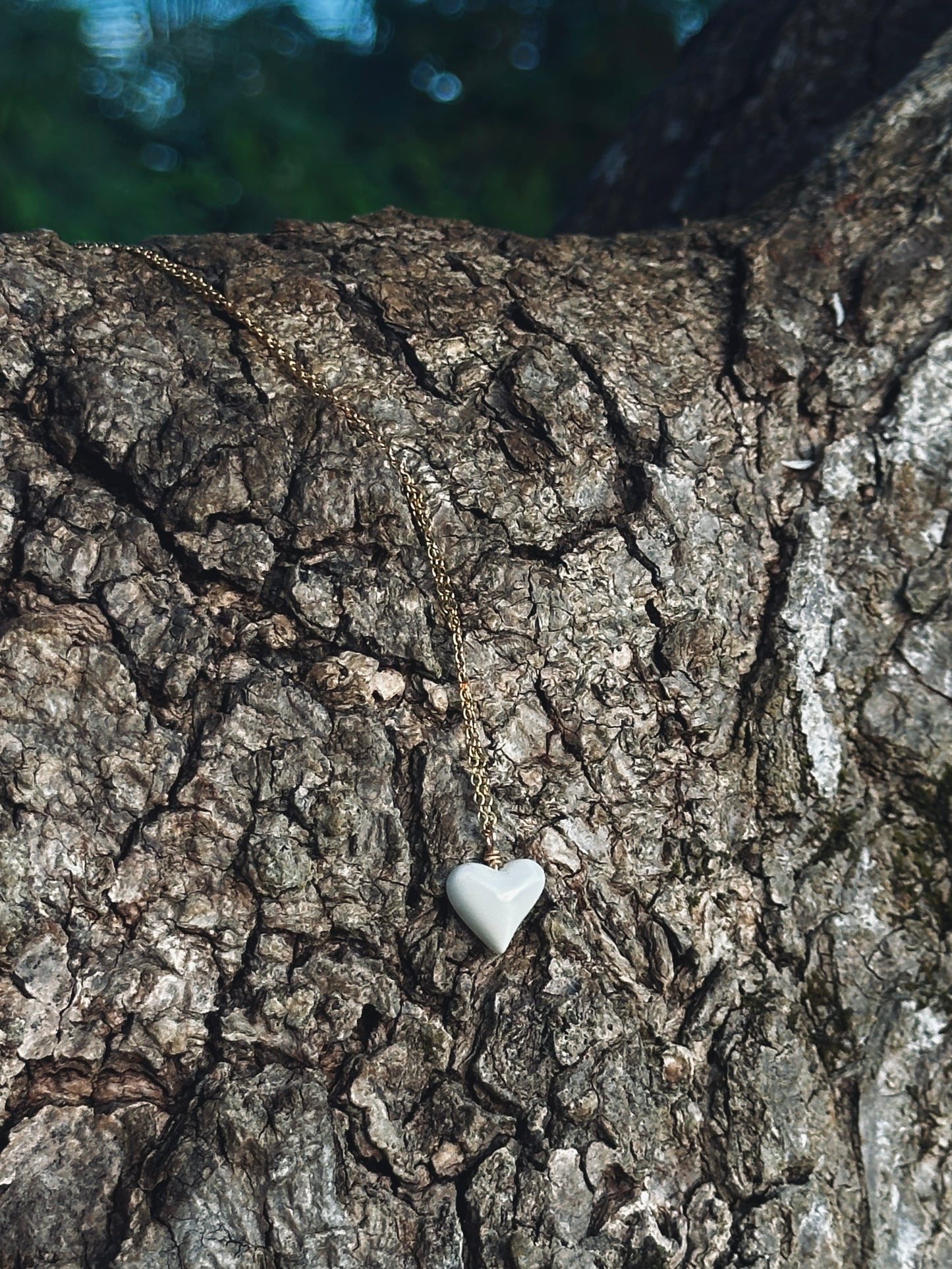 Dainty Hima Heart Necklace