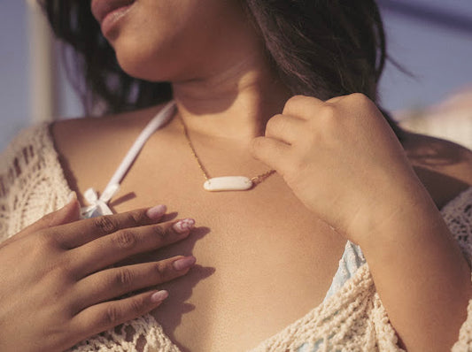 White Spondy Sembe Necklace/Bracelet Set 1