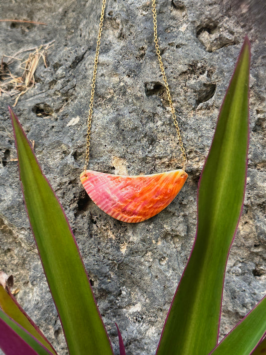 Spondåhi Necklace 1
