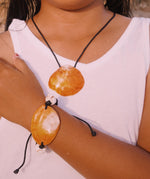 Load image into Gallery viewer, Spondylus Shell Set
