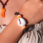Load image into Gallery viewer, Drupe Shell + Spondy Bracelet

