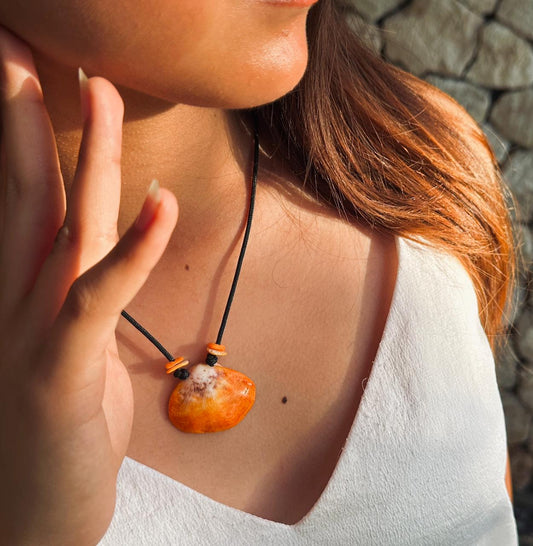Spondy Shell Necklace 1
