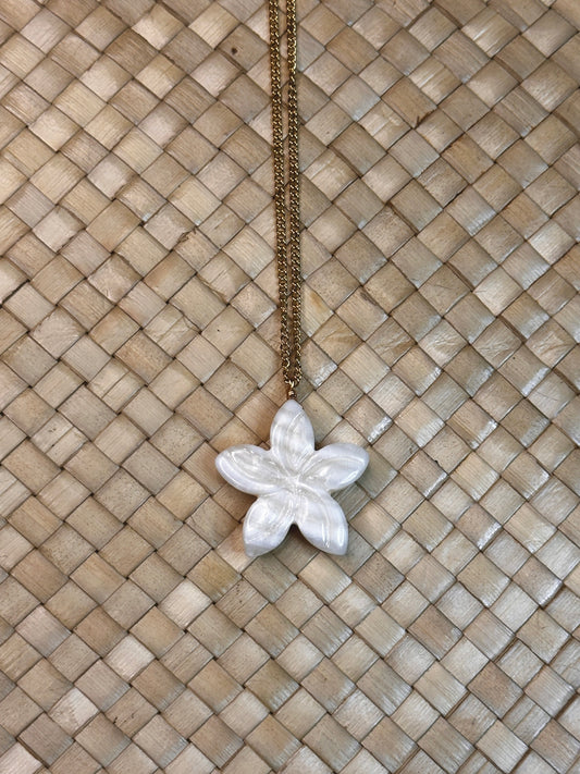 Hima Plumeria on Gold